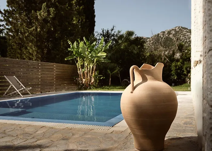 Avesta Private - Niovi Βίλα