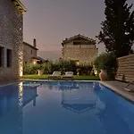Villa Avesta Private - Niovi *