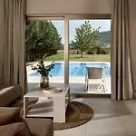 Villa Avesta Private - Niovi *