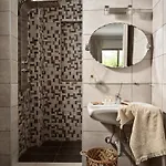 Avesta Private - Niovi Villa