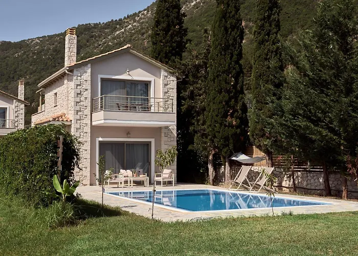 Avesta Private - Niovi Vlikhon